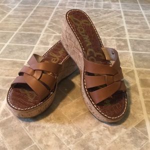 Wedge sandals